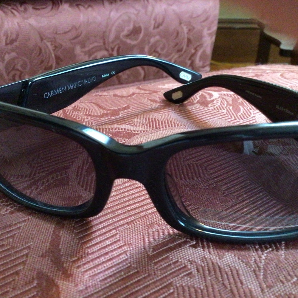 Carmen Marc Valvo NWOT women’s sunglasses onyx - Picture 3 of 7